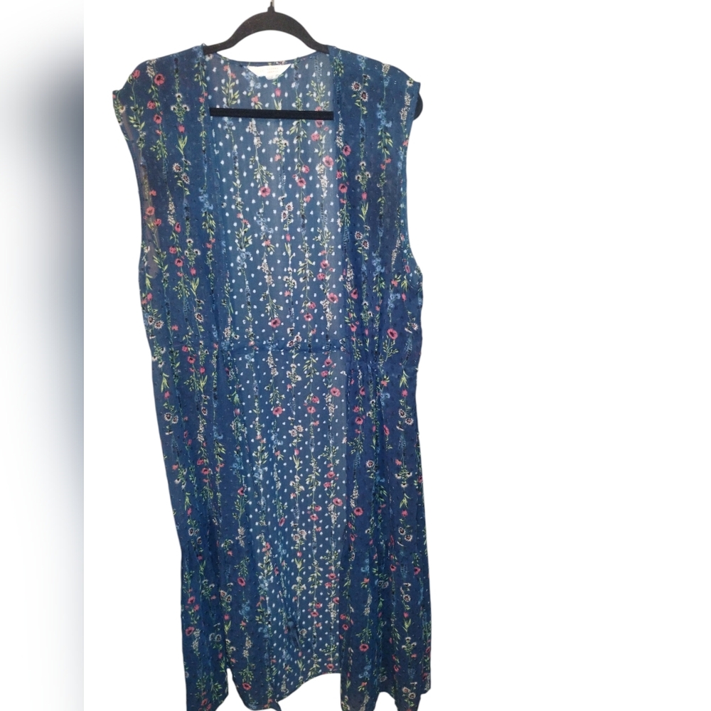 Lauren Conrad-Floral Blue Duster - Picture 2 of 3